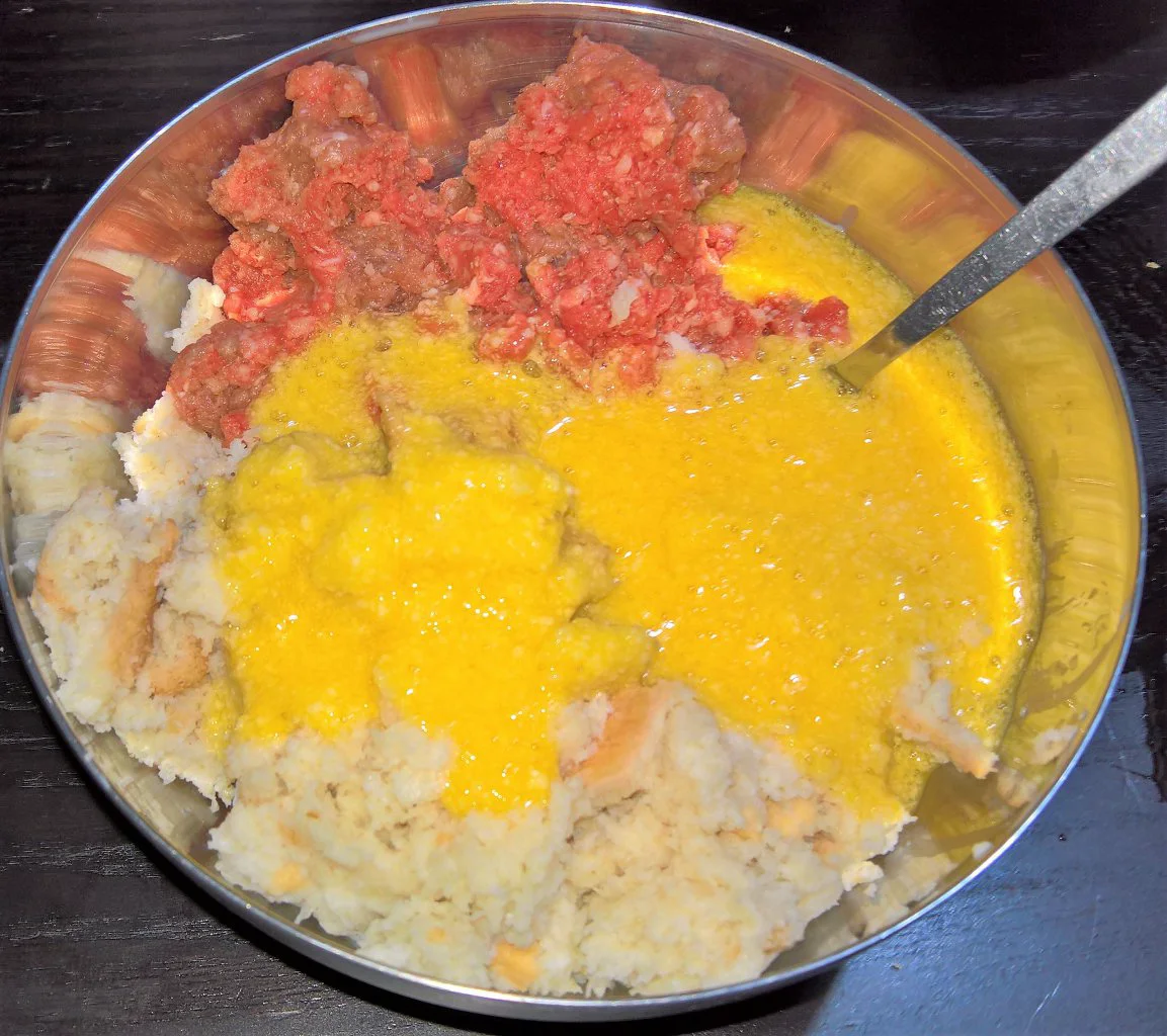Polpettone in corazza di prosciutto crudo